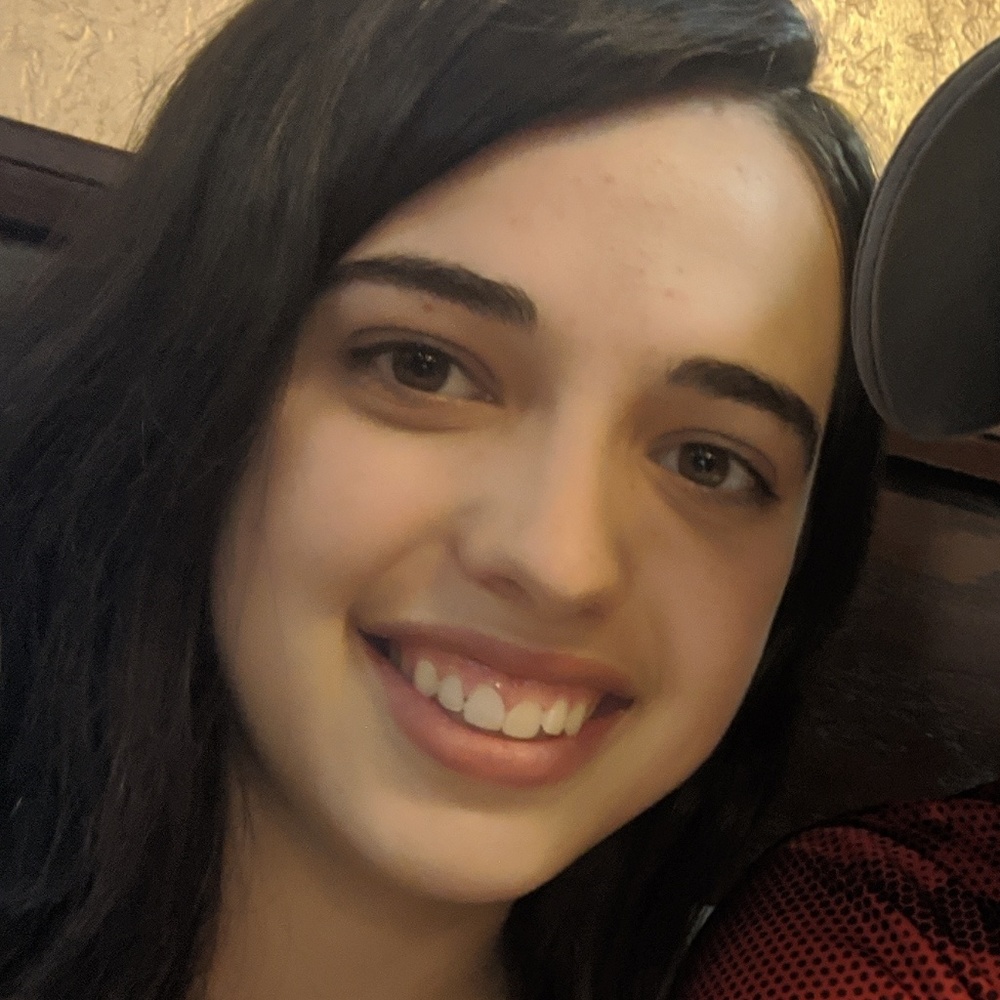 Meet your Posher, Abby